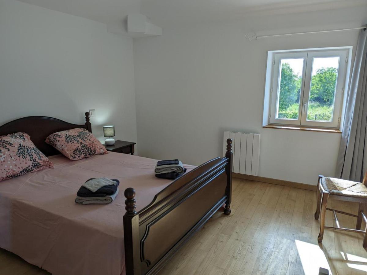 Gîte Puyréaux, 3 pièces, 4 personnes - FR-1-653-98 Exterior foto