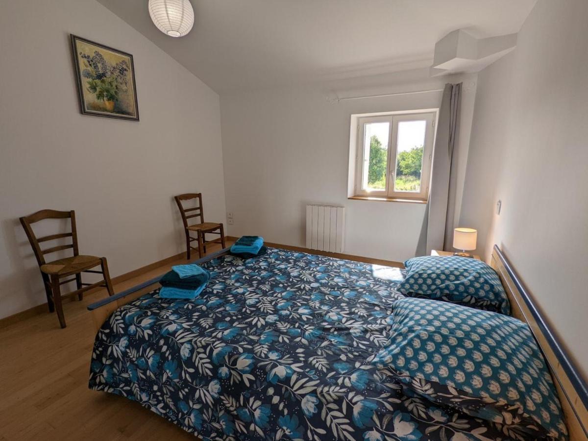 Gîte Puyréaux, 3 pièces, 4 personnes - FR-1-653-98 Exterior foto